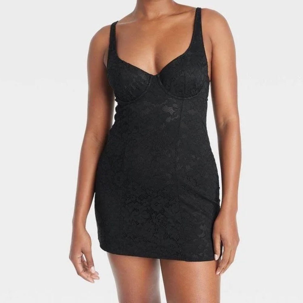 Auden Black Lace bodycon dress